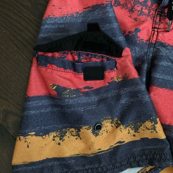 Boys Maui&Sons Swim Trunks - Picture 5 of 9